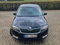 Gebraucht Skoda Rapid 122 PS (89 kW) 2014 Schwarz Kleinwagen