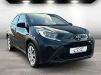 Gebraucht Toyota Aygo X X-play 72 PS (52 kW) 2023 Schwarz SUV