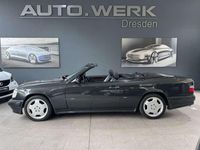 Gebraucht Mercedes E320 AMG 220 PS (161 kW) 1994 Blauschwarz Cabrio