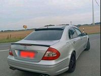 Gebraucht Mercedes E240 177 PS (130 kW) 2002 Silber Limousine