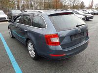 Gebraucht Skoda Octavia 150 PS (110 kW) 2015 Grau Kleinwagen