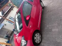 Gebraucht Toyota Aygo 68 PS (50 kW) 2007 Rot Kleinwagen