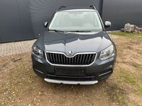 Gebraucht Skoda Yeti Active 105 PS (77 kW) 2014 Grau SUV