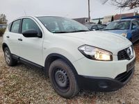 Gebraucht Nissan Qashqai Visia 141 PS (103 kW) 2011 Weiß SUV