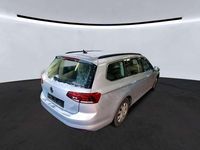 Gebraucht VW Passat Business 150 PS (110 kW) 2023 Scale silver metallic Kombi