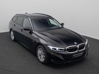 Gebraucht BMW 330e Sport Line 292 PS (214 kW) 2022 Schwarz Limousine