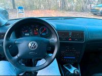 Gebraucht VW Golf IV 105 PS (77 kW) 2002 Schwarz Kleinwagen