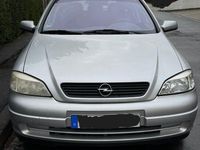 Gebraucht Opel Astra 101 PS (74 kW) 2000 Silber Kombi