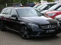 Gebraucht Mercedes C300e 306 PS (225 kW) 2021 Obsidianschwarz Kombi