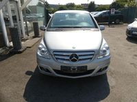 Gebraucht Mercedes B180 109 PS (80 kW) 2008 Silber Van / Kleinbus