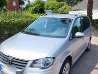 Gebraucht VW Touran 140 PS (102 kW) 2009 Silber Van / Kleinbus