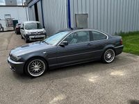 Gebraucht BMW 325 192 PS (141 kW) 2005 Grau Coupé