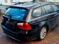 Gebraucht BMW 318 143 PS (105 kW) 2008 Schwarz Kombi