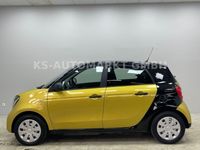 Gebraucht Smart ForFour Electric Drive 60 kW (82 PS) 2018 Gelb Kleinwagen
