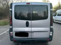 Używany Opel Vivaro 101 KM (74 kW) 2005 Szary Minivan