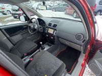 Gebraucht Suzuki SX4 Club 120 PS (88 kW) 2012 Orange Limousine