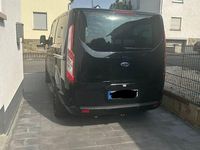 Gebraucht Ford Tourneo 170 PS (125 kW) 2016 Schwarz Van / Kleinbus