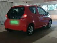 Gebraucht Toyota Aygo 68 PS (50 kW) 2005 Rot Kleinwagen