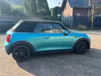 Używany Mini Cooper 136 KM (100 kW) 2016 Niebieski Hatchback