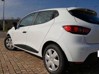 Gebraucht Renault Clio IV Authentique 65 PS (47 kW) 2015 Weiß Limousine