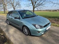 Gebraucht Ford Focus ST 105 PS (77 kW) 2000 Grün Kleinwagen