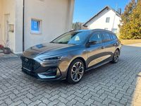 Gebraucht Ford Focus ST-Line X 155 PS (114 kW) 2025 Magneticgrau (metallic) Kombi