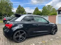 Gebraucht Audi A1 160 PS (117 kW) 2011 Schwarz Kleinwagen