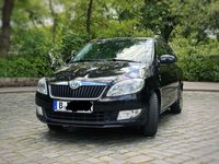 gebraucht Skoda Fabia II Kombi Family 1.2 TSI schwarz Apple CarPlay