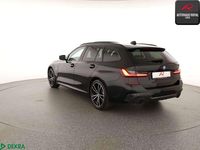 Gebraucht BMW 330e M Sport 252 PS (185 kW) 2021 Saphirschwarz Kombi