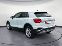 Gebraucht Audi Q2 Advanced Plus 150 PS (110 kW) 2025 Gletscherweiß metallic SUV