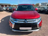 Używany Mitsubishi Outlander 150 KM (110 kW) 2017 Czerwony SUV