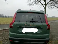Gebraucht Dacia Jogger Extreme 110 PS (80 kW) 2024 Grün Van / Kleinbus