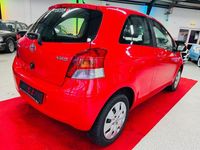 Gebraucht Toyota Yaris Sol 101 PS (74 kW) 2009 Rot Kleinwagen