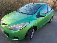 Second-hand Mazda 2 75 CP (55 kW) 2009 Verde Hatchback