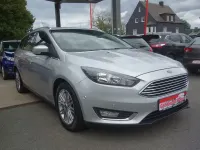 Gebraucht Ford Focus Titanium 120 PS (88 kW) 2015 Silber Limousine