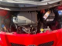 Gebraucht Toyota Yaris 69 PS (50 kW) 2008 Rot Kleinwagen