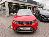 Gebraucht Suzuki Vitara 140 PS (102 kW) 2018 Rot SUV