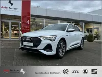 Używany Audi e-tron S-Line 300 kW (408 KM) 2022 Biały SUV