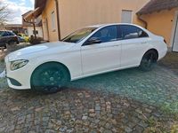 Gebraucht Mercedes E220 194 PS (142 kW) 2019 Weiß Limousine