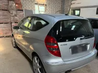Second-hand Mercedes A200 193 CP (141 kW) 2006 Argintiu Hatchback