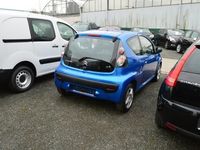 Gebraucht Citroën C1 Attraction 68 PS (50 kW) 2012 Blau metallic Kleinwagen