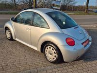 Gebraucht VW New Beetle 116 PS (85 kW) 1999 Silber Kleinwagen