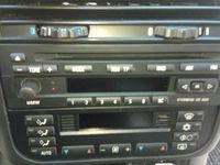 Gebraucht BMW 318 116 PS (85 kW) 1997 Silber Limousine