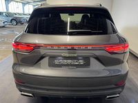 Gebraucht Porsche Cayenne E-Hybrid 462 PS (339 kW) 2020 Grau SUV