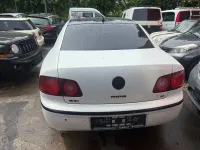 Usata VW Phaeton 239 CV (175 kW) 2010 Bianco Berlina