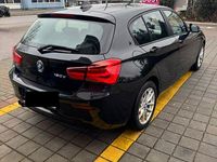Gebraucht BMW 120 Advantage 190 PS (139 kW) 2018 Schwarz Kleinwagen