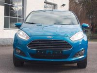 Gebraucht Ford Fiesta Titanium 80 PS (58 kW) 2014 Blau Kleinwagen