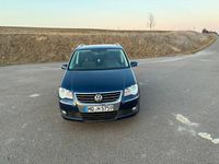 Gebraucht VW Touran 105 PS (77 kW) 2008 Blau Van / Kleinbus