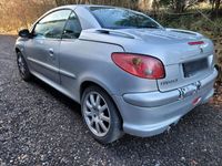 gebraucht Peugeot 206 CC Cabrio 1.6 mit Tüv