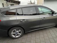 Gebraucht Ford Focus 125 PS (91 kW) 2021 Grau Kombi